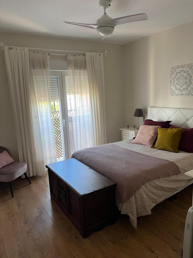 Casa Con Piscina Cerca De Sevilla Esterno foto