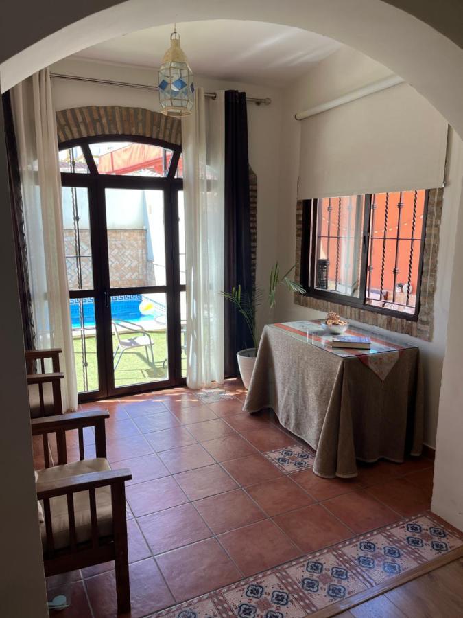 Casa Con Piscina Cerca De Sevilla Esterno foto