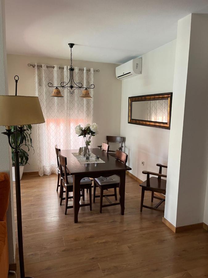Casa Con Piscina Cerca De Sevilla Esterno foto