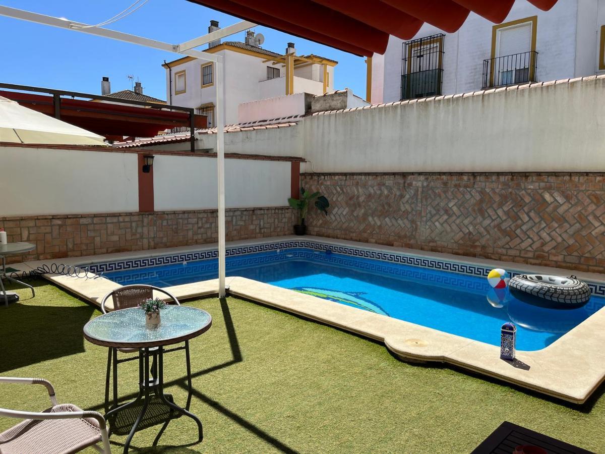 Casa Con Piscina Cerca De Sevilla Esterno foto
